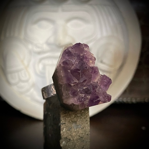 Vintage Jewelry - Natural Chunky Amethyst Druzy Crystal Silver Ring adjustable 925